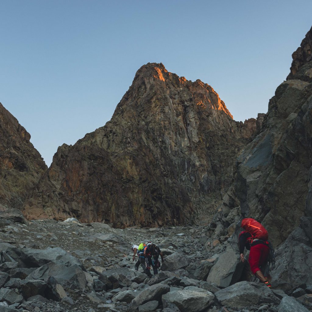 Midi D' Ossau Escalada